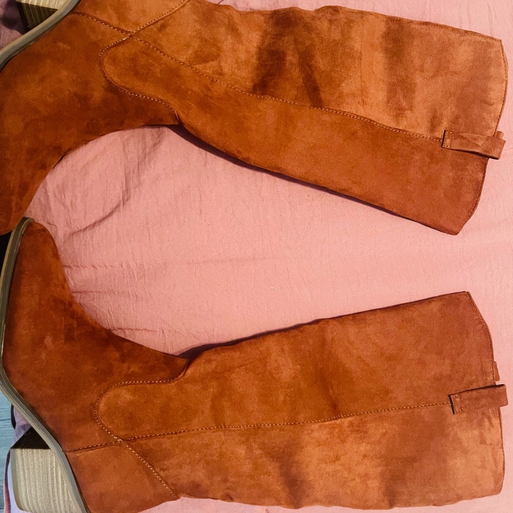 Universal Thread Boots - image 2